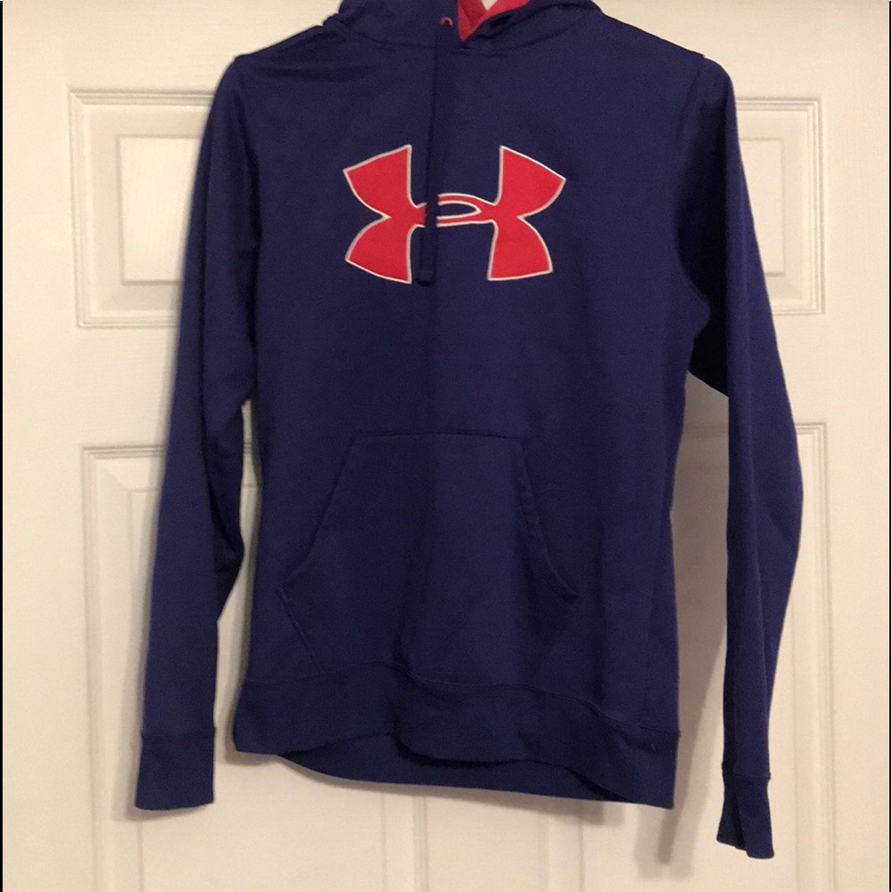 Under Armour Sweatshirt